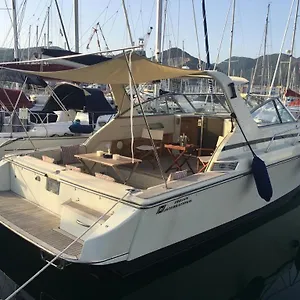 Botel Barca Americana Old Style Refittata